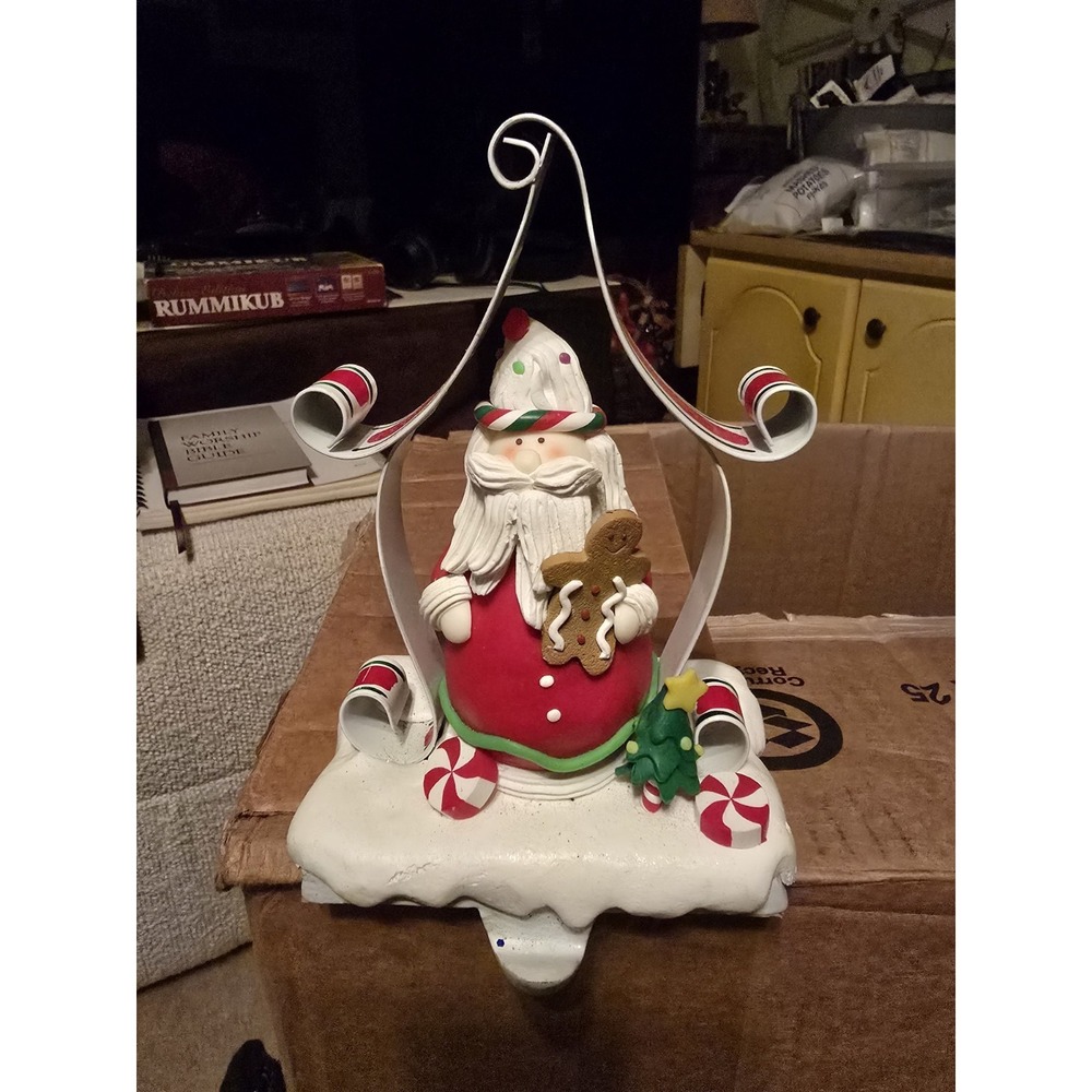 Vintage Christmas Candyland‎ Santa Claus Peppermint Christmas Stocking Holder